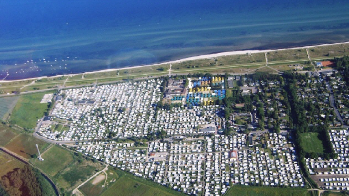 Luftbild Campingplatz und Ostsee