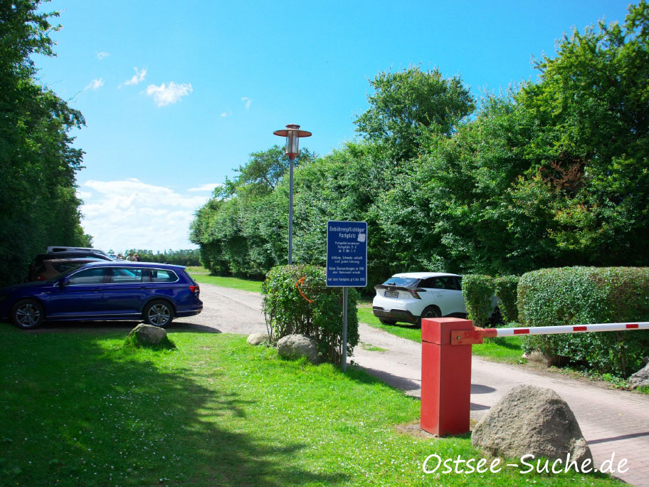 Parkplatz im Grünen am Kraksdorfer Strand